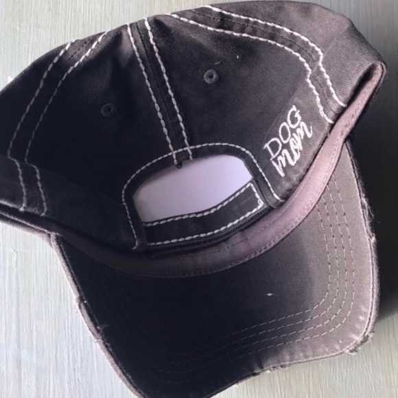 🆕 Restocked❗️Dog Mom Adjustable Distressed Cap - Picture 3 of 4